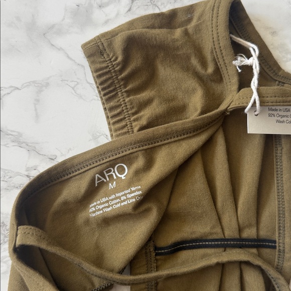 ARQ Zelda bandeau bra NWT Medium - Picture 4 of 4